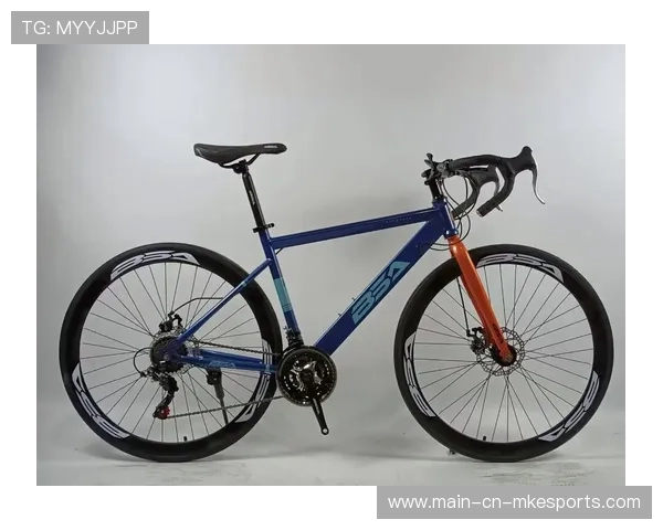 公路赛冲刺手破风后突然加速取胜