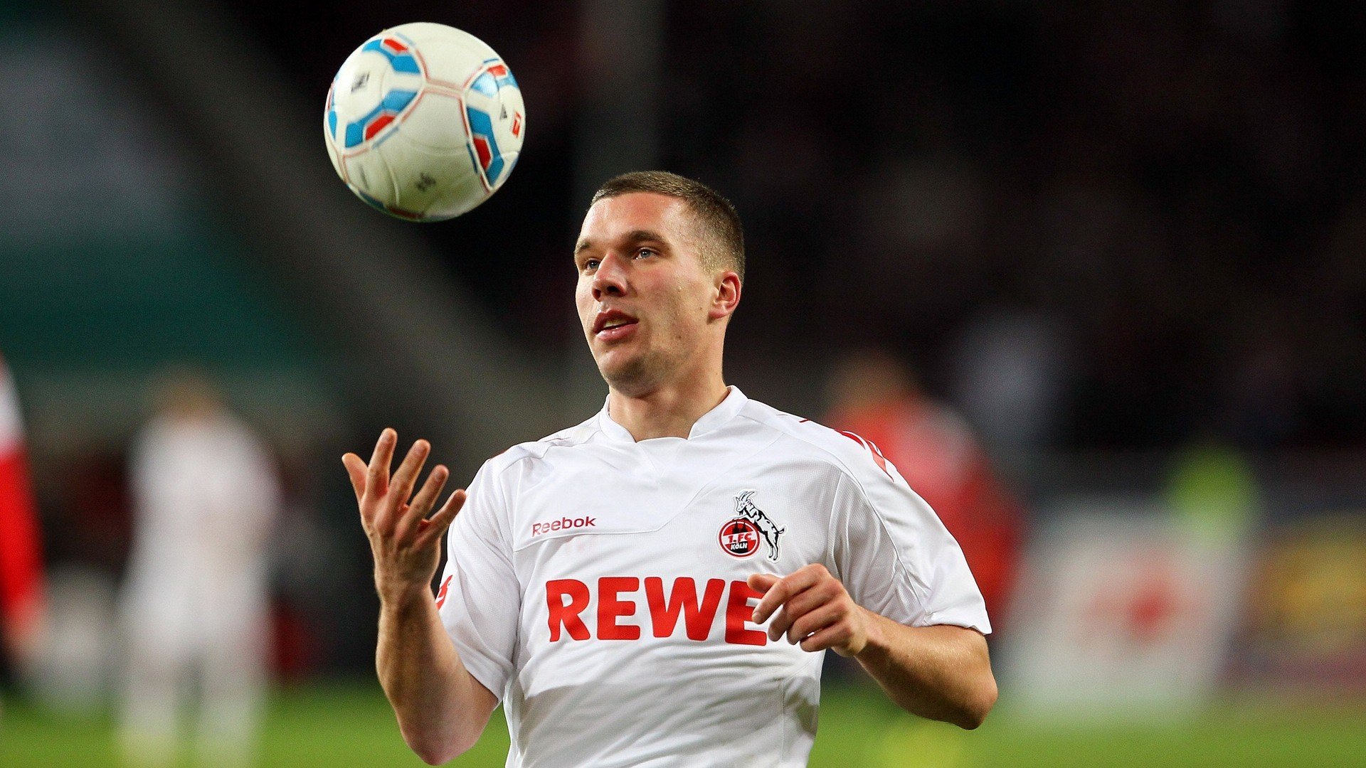 法甲炙热激战：一场场绝佳的攻防对抗